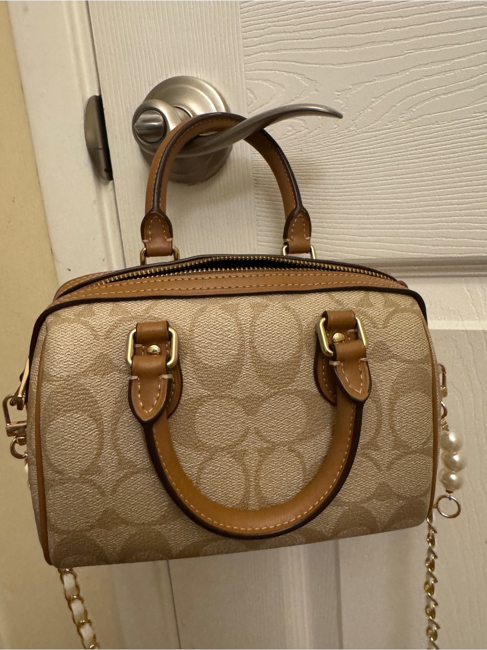 Coach Mini Rowan - Picture 2 of 6